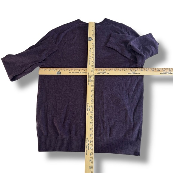 Banana Republic Extra Fine Merino Wool V Neck Sweater Purple Large - Picture 7 of 8